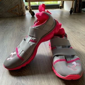 Women’s under armour breast cancer shoes